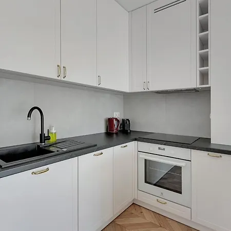 Blue Mandarin Seaside With Ac Apartment *