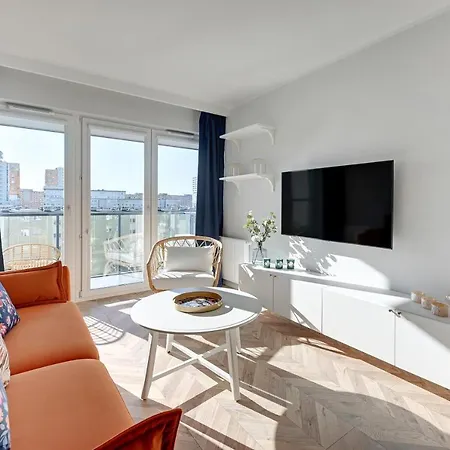 Apartment Blue Mandarin Seaside With Ac