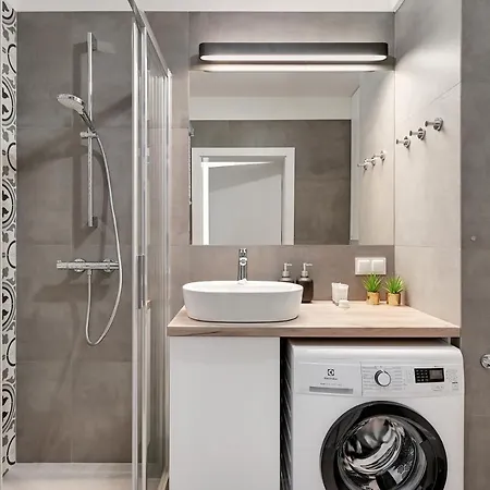 Blue Mandarin Seaside With Ac *